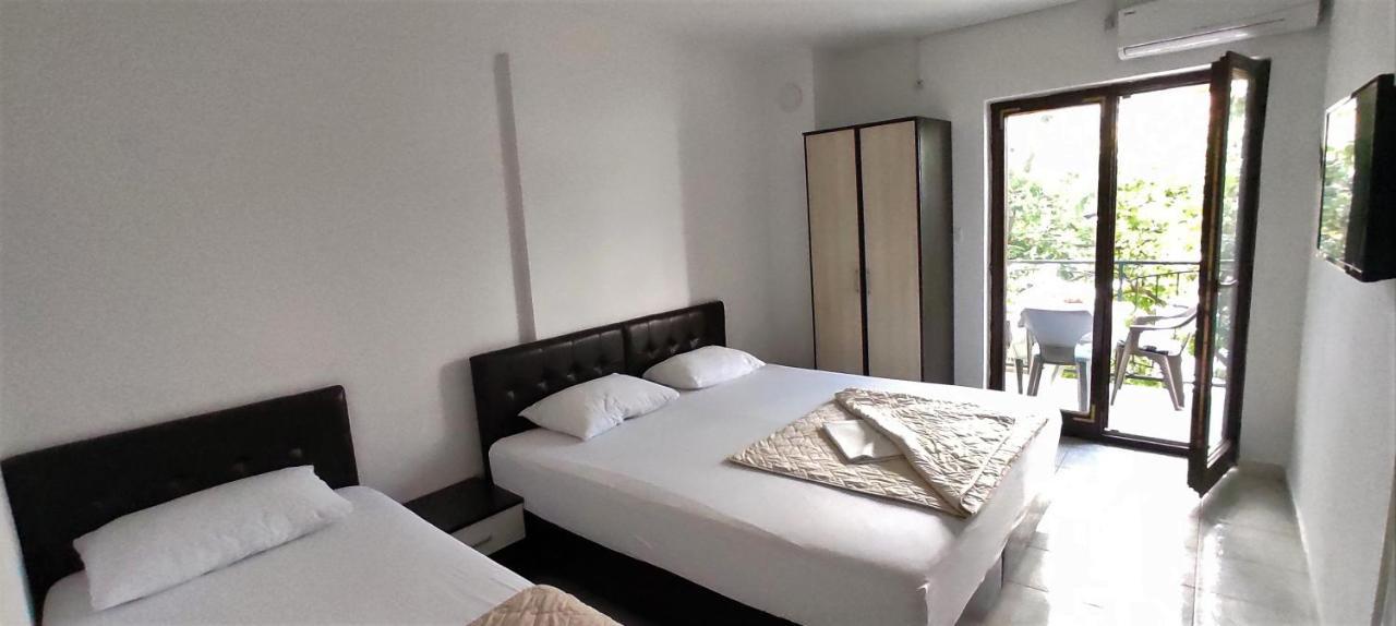 Villa Boka Sunrise Apartments Herceg Novi Esterno foto