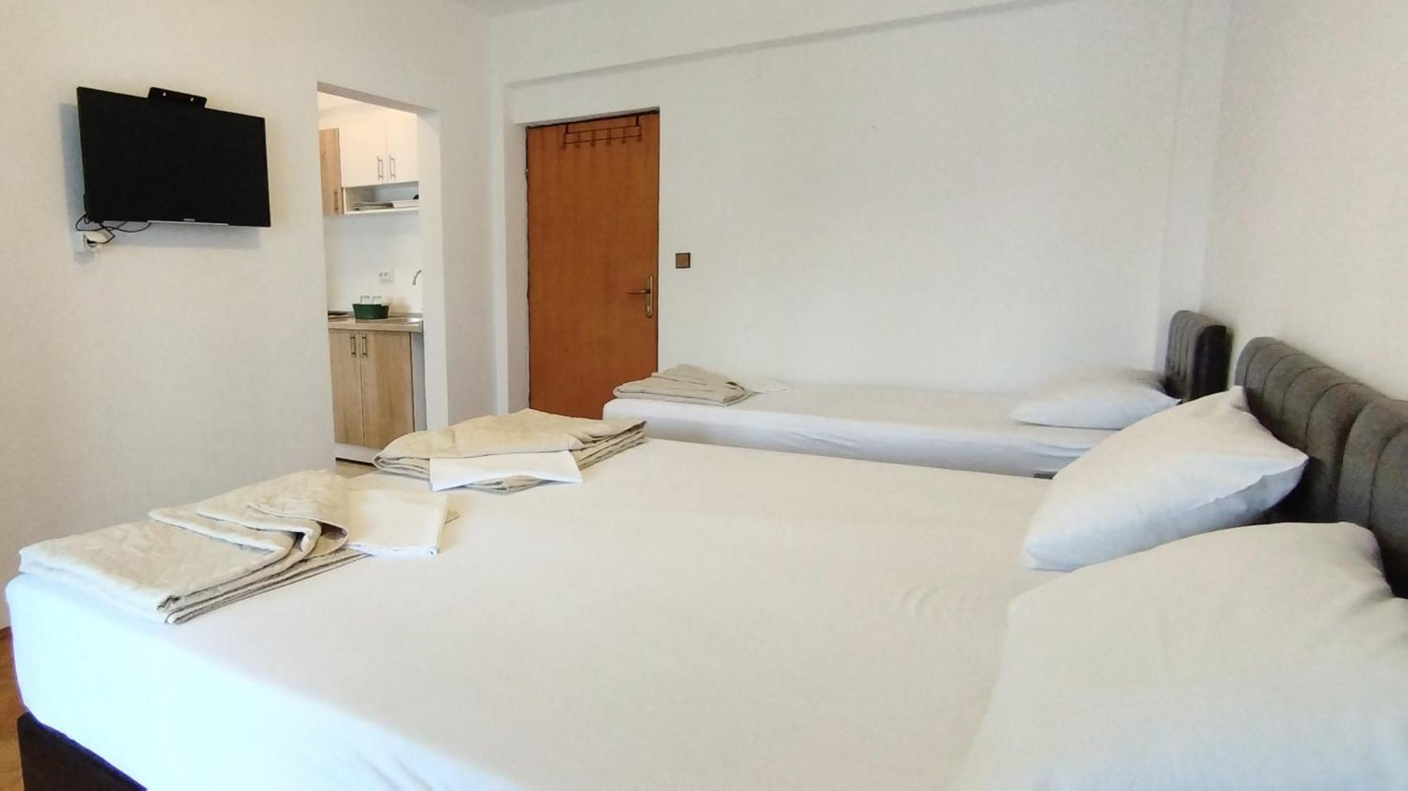 Villa Boka Sunrise Apartments Herceg Novi Camera foto